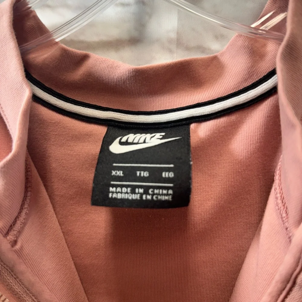 Nike women’s sports top pink black‎ size XXL